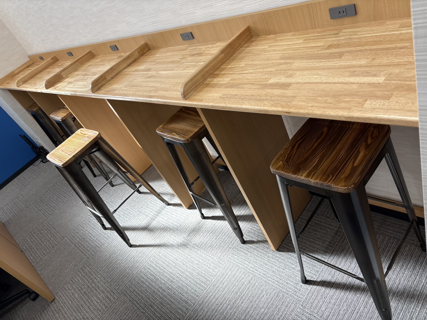 カウンタースペース